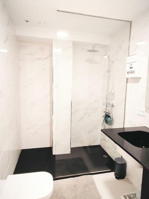 Center Wifi Parking Free Apartment Granada Exterior photo